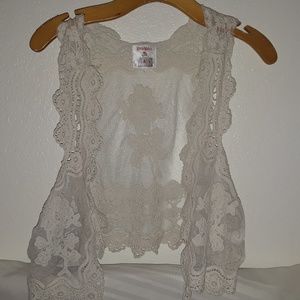 Preowned beautiful vintage lace vest